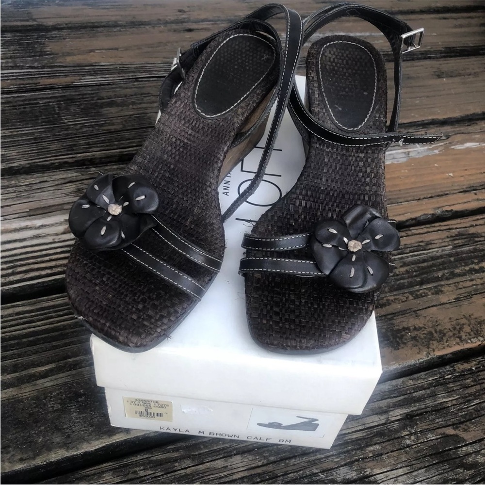 Ann Taylor Loft Brown Wood Straw Wedge Sandals Sz 8 Kayla Floral Open Toe Shoes